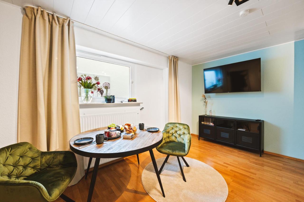 1Br 2Beds - Kleiner Privater Innenhof- Barrierefrei! -Frisch Saniert - Mozart Eins บีทิกไฮม์-บิสซิงเงน ภายนอก รูปภาพ