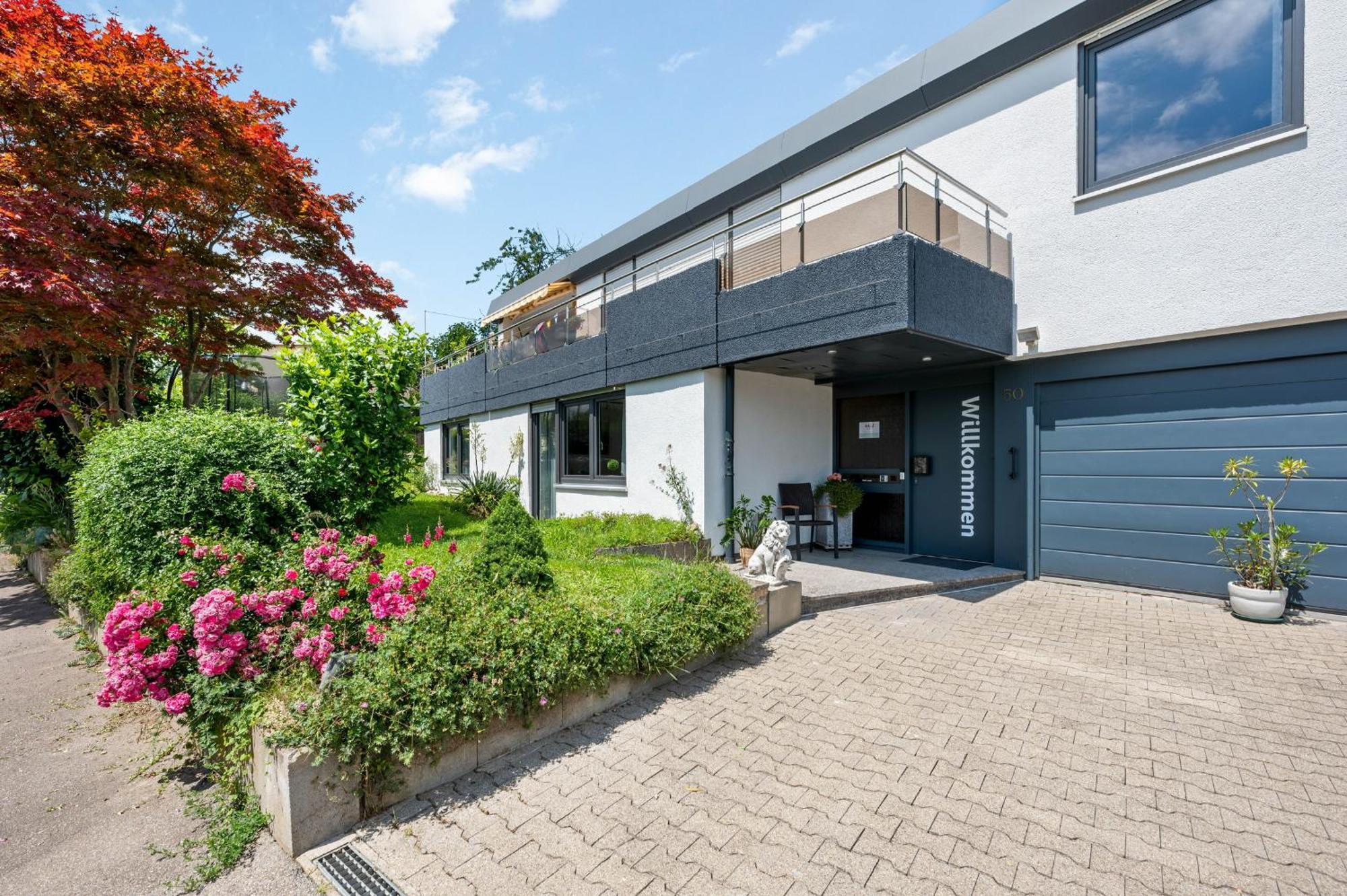 1Br 2Beds - Kleiner Privater Innenhof- Barrierefrei! -Frisch Saniert - Mozart Eins บีทิกไฮม์-บิสซิงเงน ภายนอก รูปภาพ